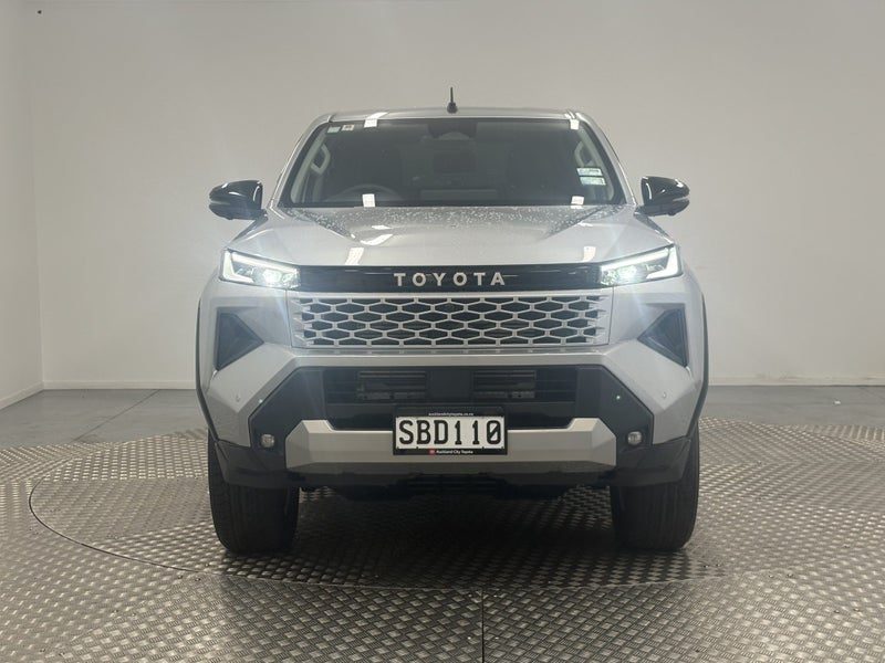 2026 Toyota Hilux SR 5 Limited, photo 3