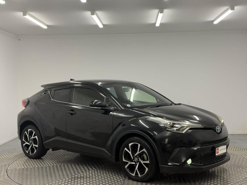 2017 Toyota C-HR 1.8 Hybrid G, main photo