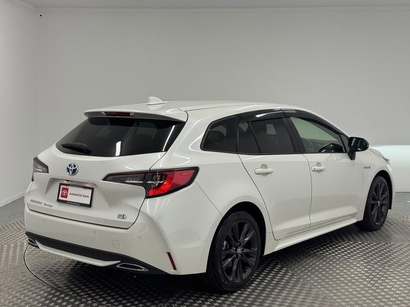 2020 Toyota Corolla 1.8 Hybrid WxB 4WD, photo 3