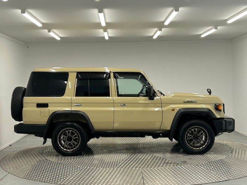 2025 Toyota Land Cruiser 70 2.8D 4WD, photo 2