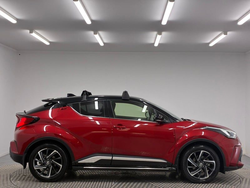 2020 Toyota C-HR Limited 1.8P Hybrid, photo 2