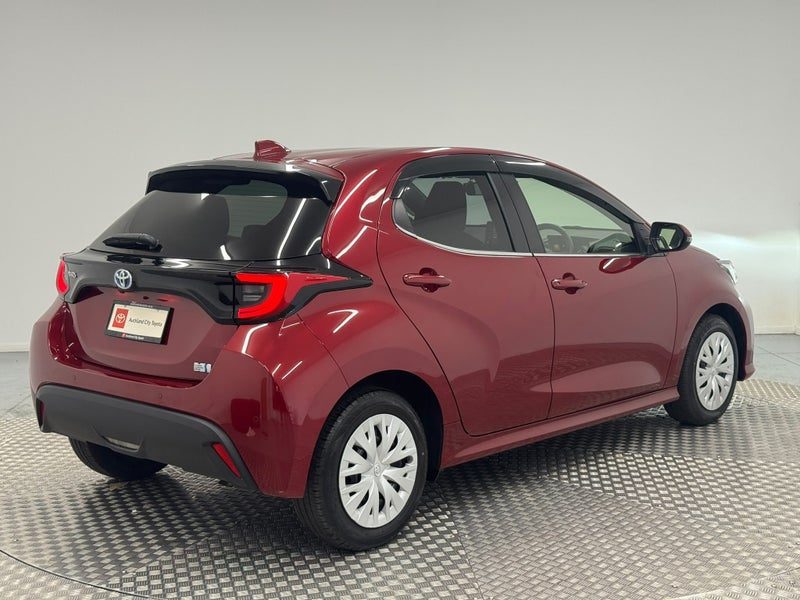 2021 Toyota Yaris 1.5 Hybrid Z, photo 3