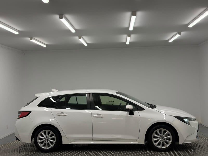 2022 Toyota Corolla GX 1.8P CVT FWD, photo 2