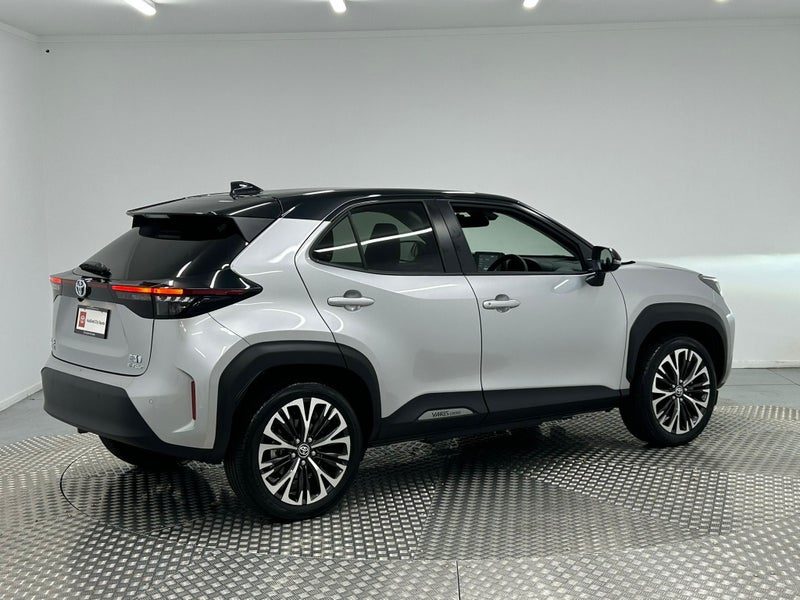 2021 Toyota Yaris Cross 1.5 Hybrid Z 4WD, photo 3