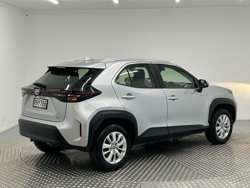2025 Toyota Yaris Cross GX 1.5P Hybrid, photo 3