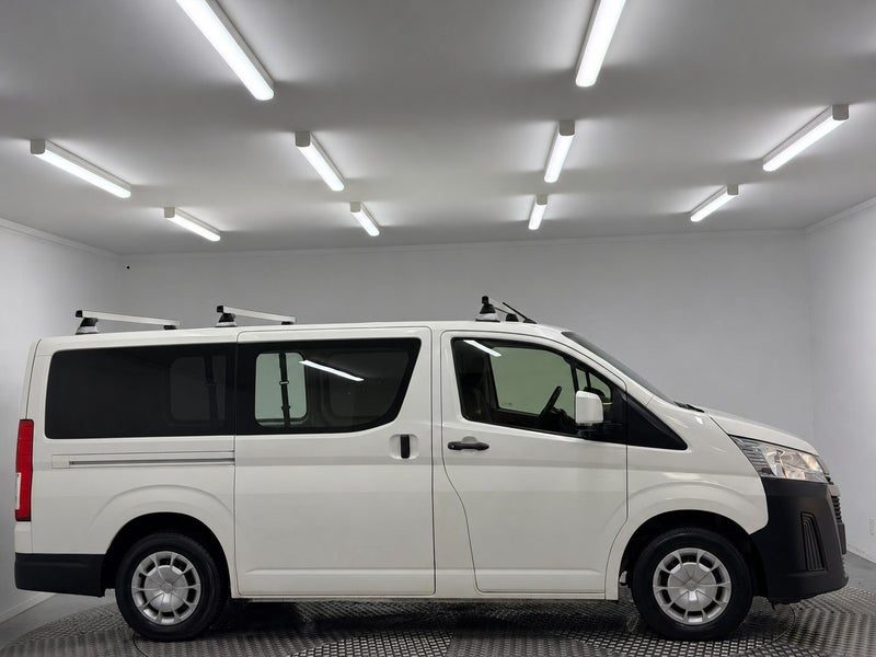 2020 Toyota Hiace ZR 2.8DT 6AT, photo 2