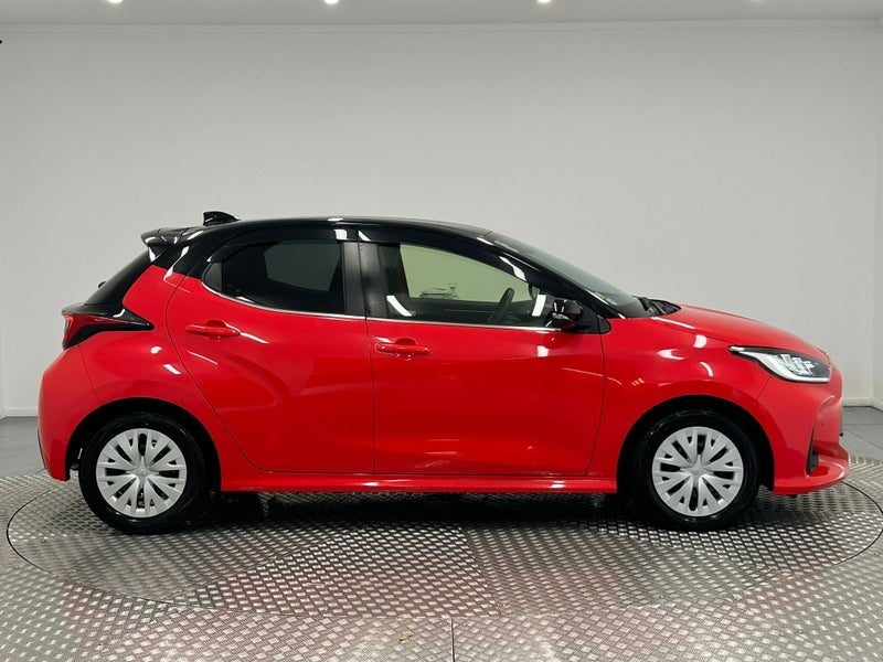 2020 Toyota Yaris 1.5 Hybrid Z, photo 2
