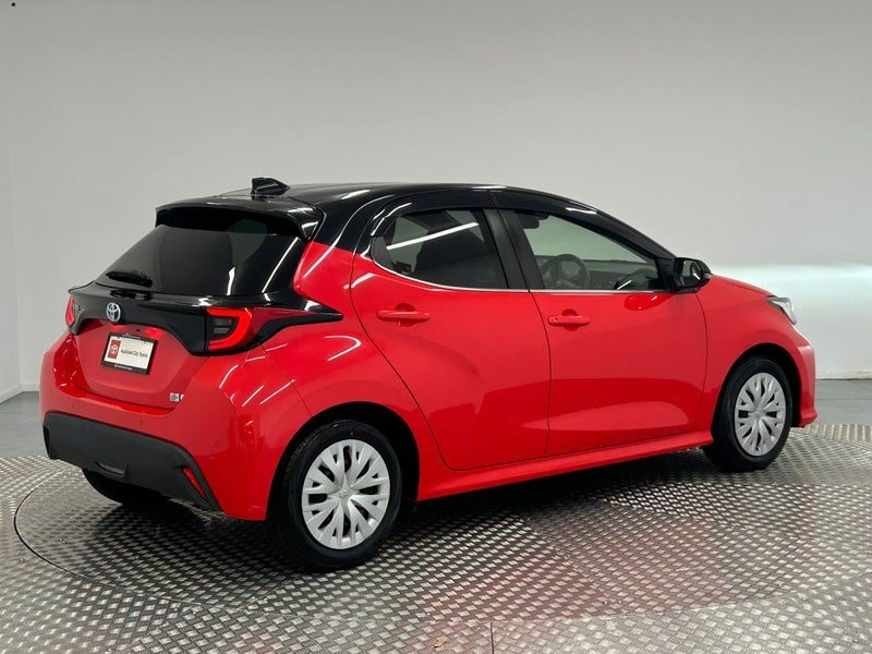 2020 Toyota Yaris 1.5 Hybrid Z, photo 3
