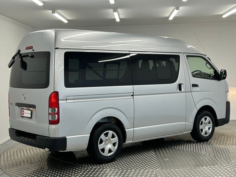2019 Toyota Hiace 2.8D Hi-Roof, photo 3