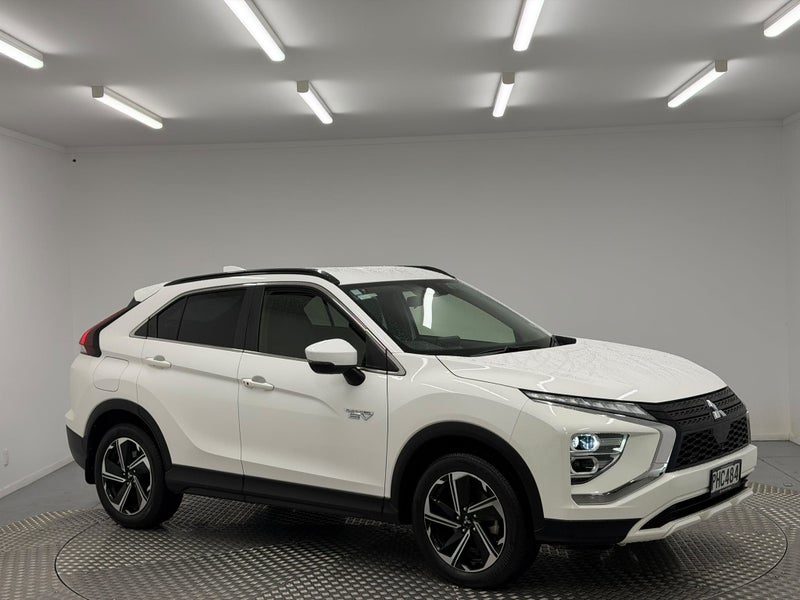 2022 Mitsubishi Eclipse Cross 2.4P XLS PHEV 4WD, main photo
