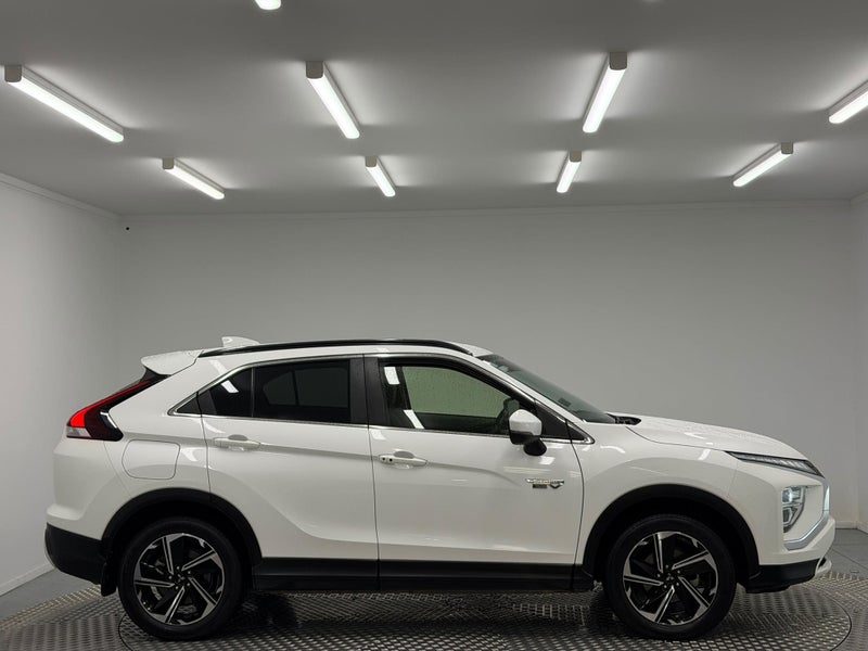 2022 Mitsubishi Eclipse Cross 2.4P XLS PHEV 4WD, photo 2