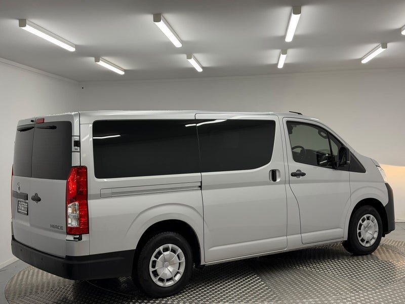 2026 Toyota Hiace ZR 2.8DT 6AT RWD, photo 3