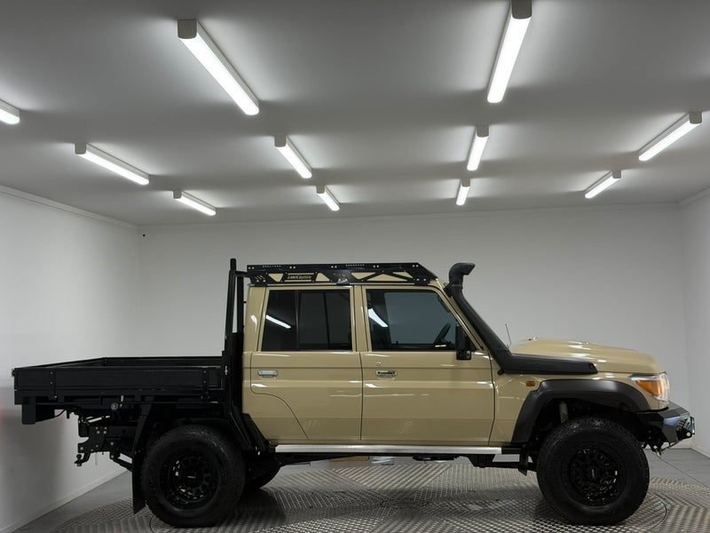 2023 Toyota Land Cruiser 70 LT 4.5DT 5MT 4WD, photo 2