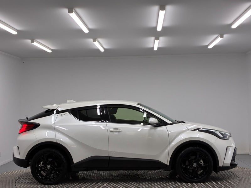 2021 Toyota C-HR G, photo 2