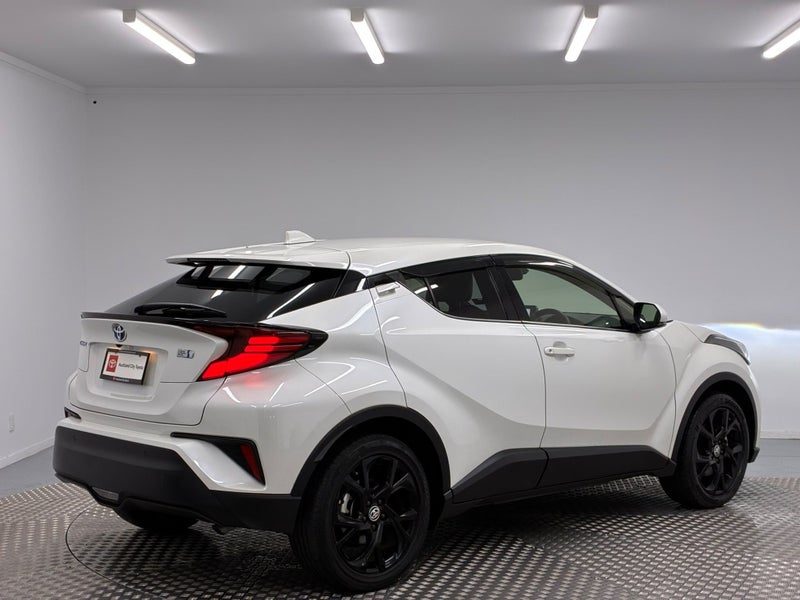 2021 Toyota C-HR G, photo 3