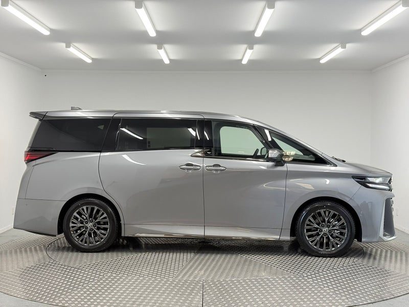 2026 Toyota Vellfire 2.5 Hybrid Z Premier, photo 2