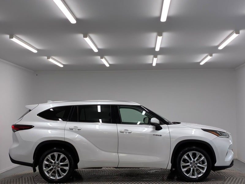 2024 Toyota Highlander Limited ZR 2.5P Hybrid AWD, photo 2
