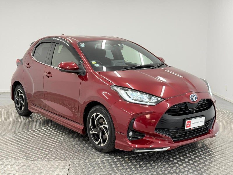 2020 Toyota Yaris 1.5 Hybrid Z, main photo