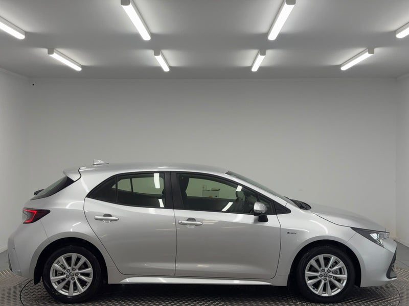 2025 Toyota Corolla GX 1.8P Hybrid, photo 2
