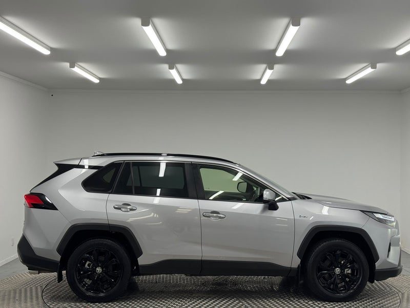 2025 Toyota RAV4 Limited 2.5P HYBRID AWD, photo 2