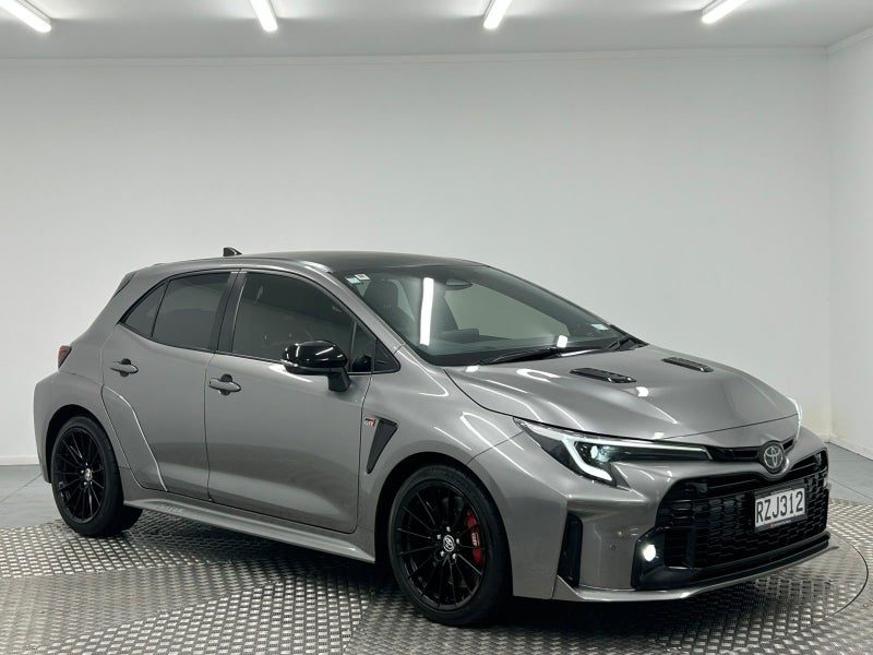 2025 Toyota Corolla GR 1.6PT 6MT AWD, main photo