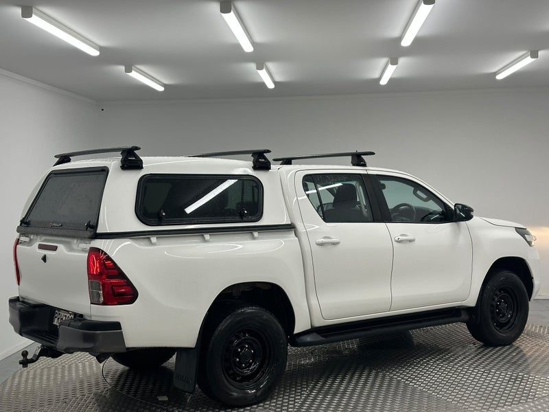 2023 Toyota Hilux SR 2.8DT 4WD, photo 3