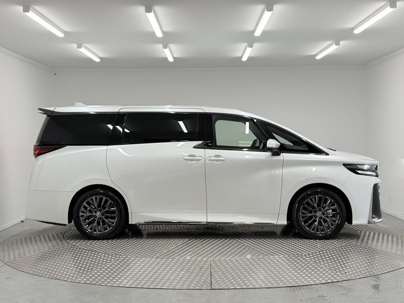 2026 Toyota Vellfire 2.5 Hybrid Z Premier, photo 2