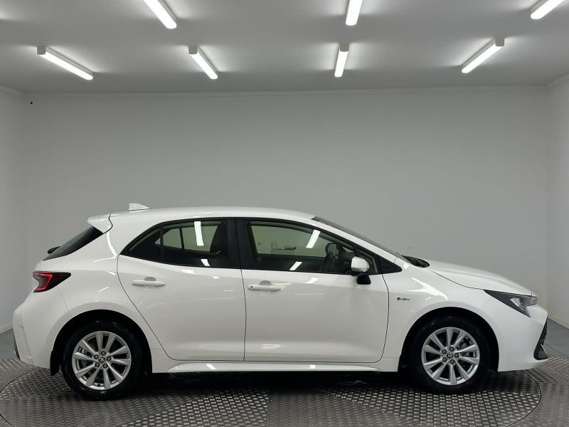 2025 Toyota Corolla GX 1.8P Hybrid, photo 2