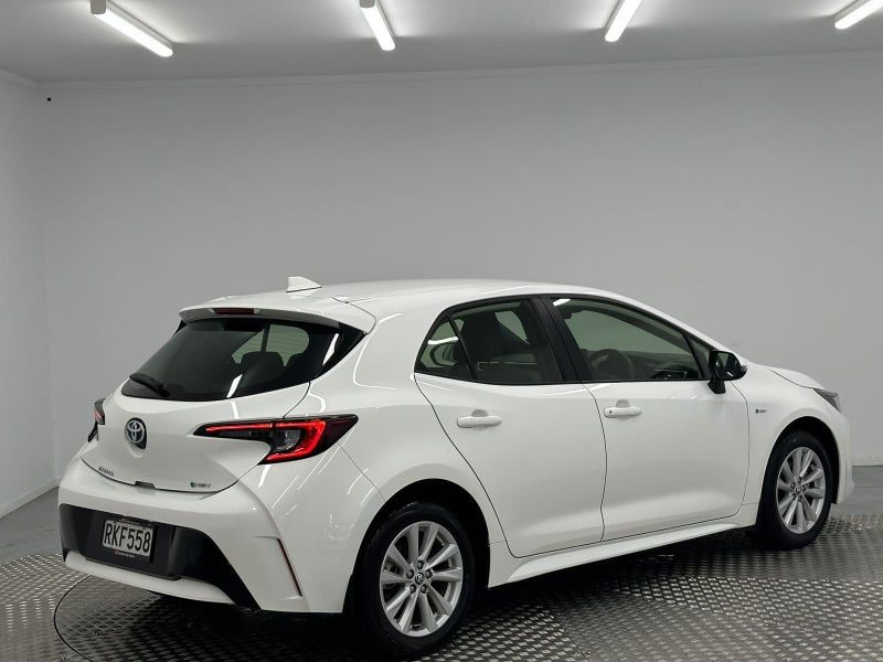 2025 Toyota Corolla GX 1.8P Hybrid, photo 3