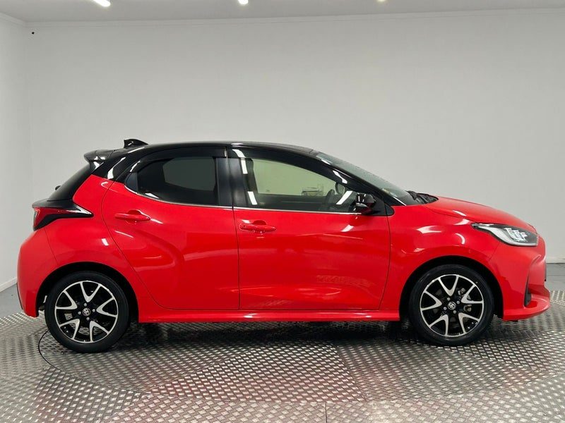 2021 Toyota Yaris 1.5 Hybrid Z, photo 2