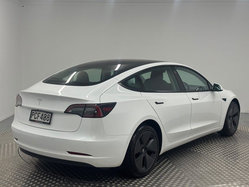 2022 Tesla Model 3 Rear Wheel Drive 60K, photo 3