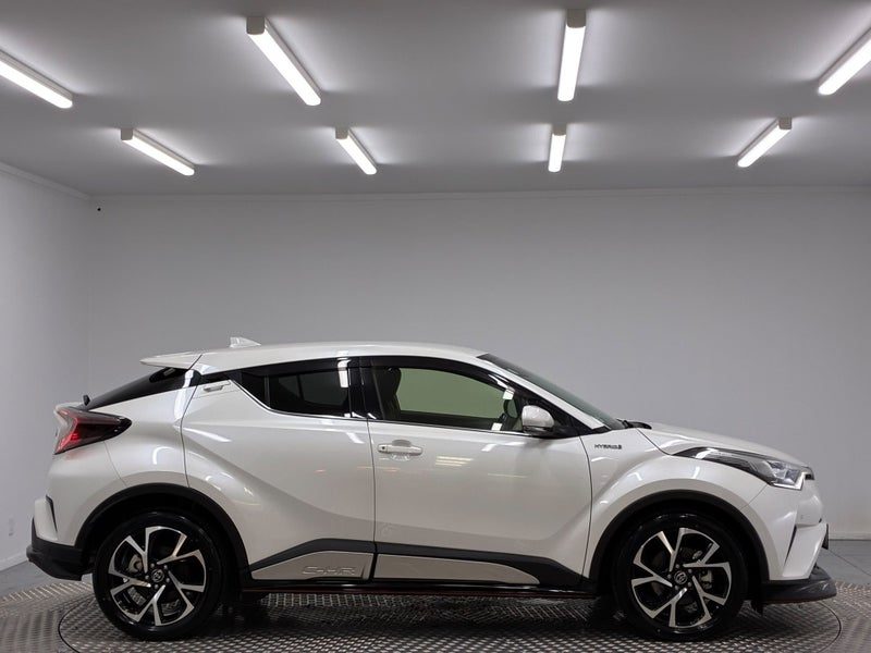 2017 Toyota C-HR 1.8 Hybrid G, photo 2