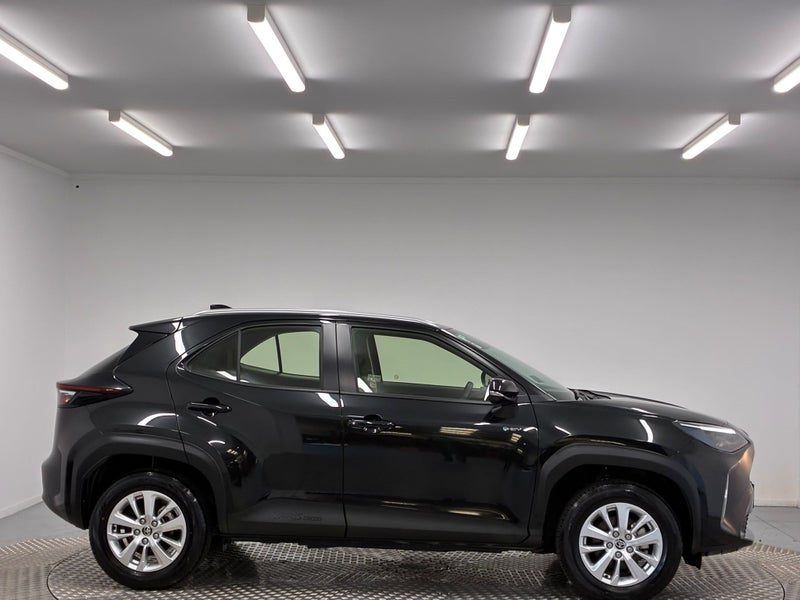 2025 Toyota Yaris Cross GX 1.5P Hybrid, photo 2