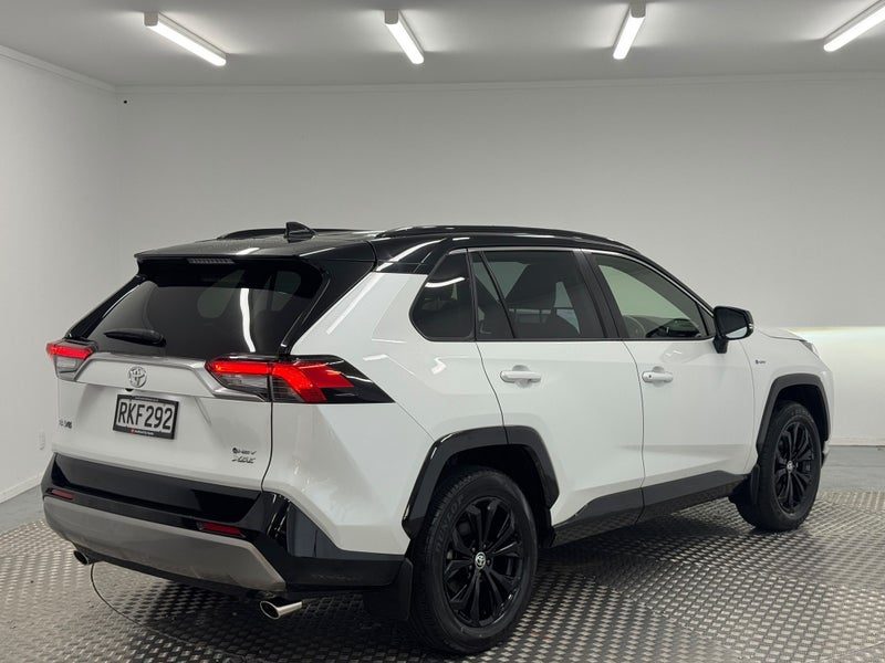 2025 Toyota RAV4 XSE 2.5P Hybrid AWD, photo 3