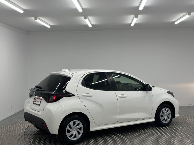 2023 Toyota Yaris 1.5 Hybrid X, photo 3