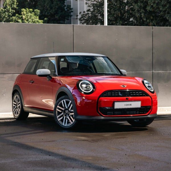 2026 MINI Cooper 3 Door Classic, main photo