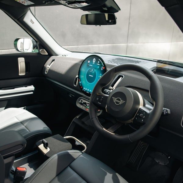 2026 MINI Countryman Cooper Favoured, photo 3