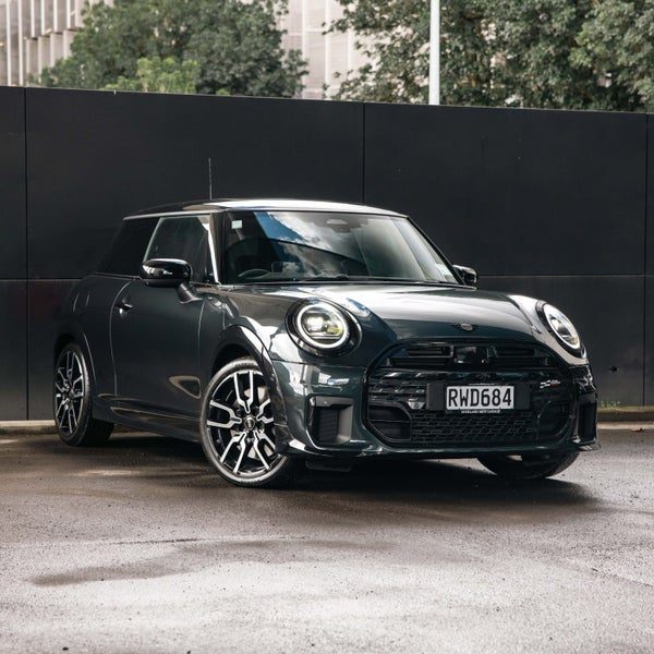 2026 MINI Cooper S 3 Door JCW Sport, main photo
