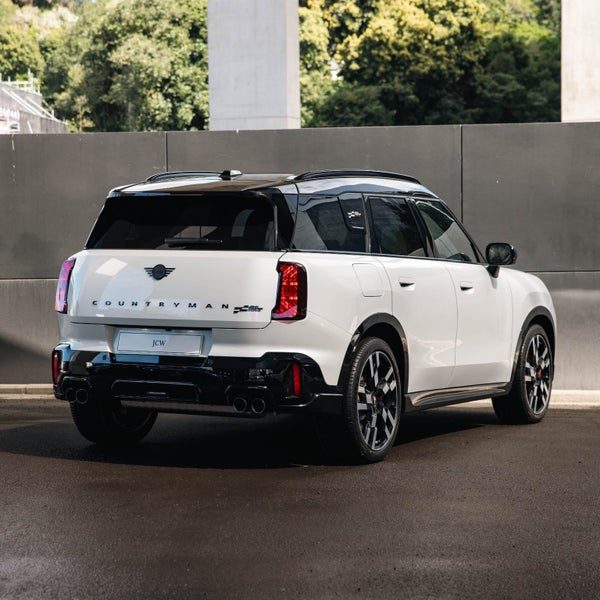 2026 MINI Countryman JCW ALL4 Favoured, photo 2