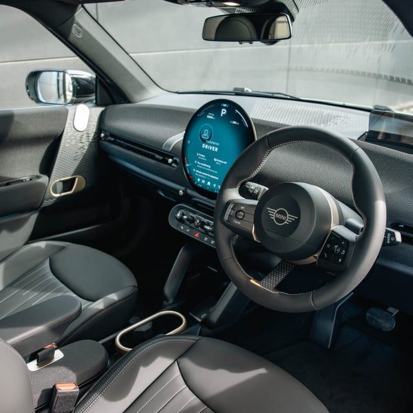 2026 MINI Electric Hatch SE SE Favoured, photo 3