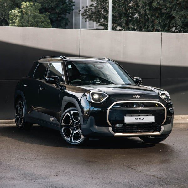 2026 MINI Aceman SE Favoured
