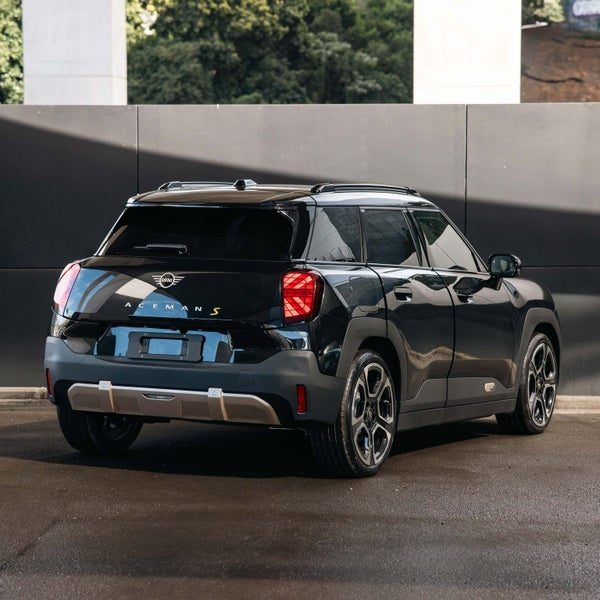 2026 MINI Aceman SE Favoured, photo 2