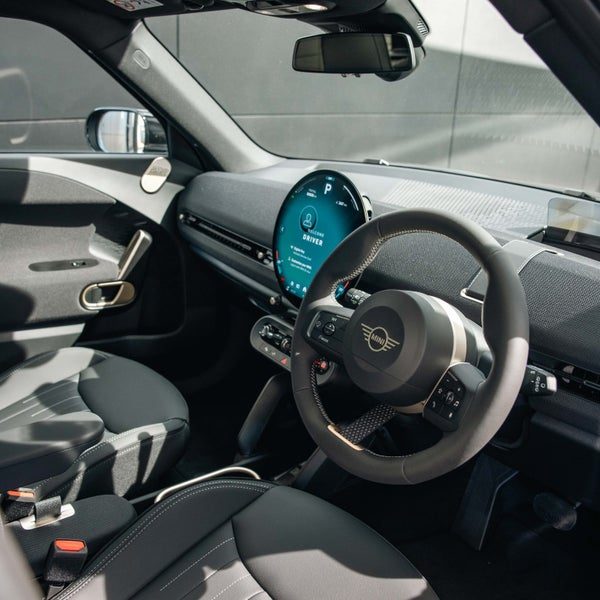 2026 MINI Aceman SE Favoured, photo 3