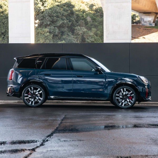 2026 MINI Countryman JCW Countryman All4, photo 2