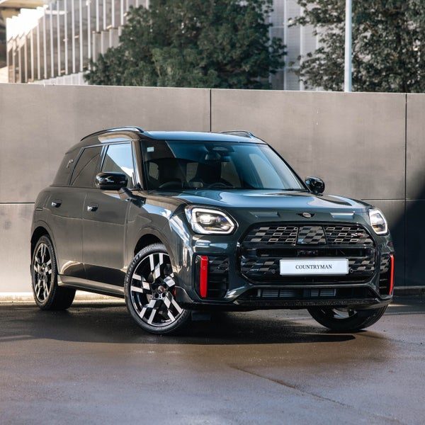 2026 MINI Countryman JCW ALL4 Favoured
