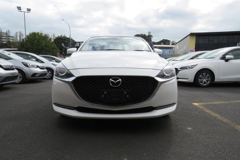2021 Mazda 2 15c Low Mileage, photo 2