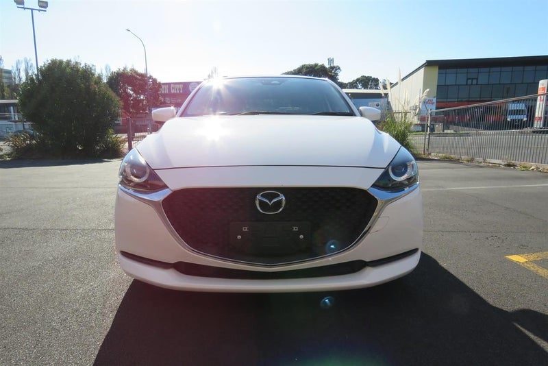 2020 Mazda 2 15c, photo 2