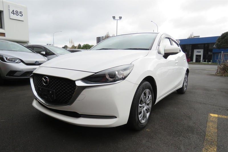 2020 Mazda 2 15c, photo 3