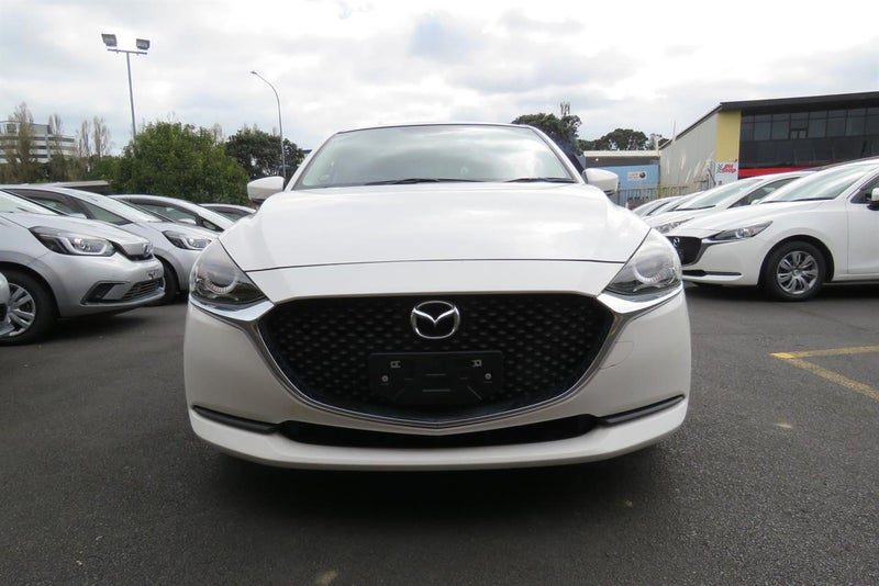 2021 Mazda 2 15c Low Mileage, photo 2