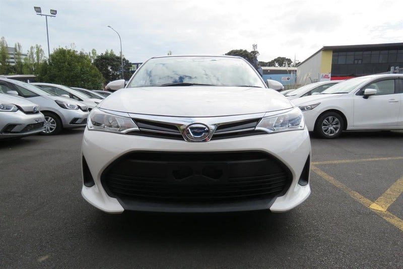 2018 Toyota Corolla Fielder 1.5L Hybrid, photo 2